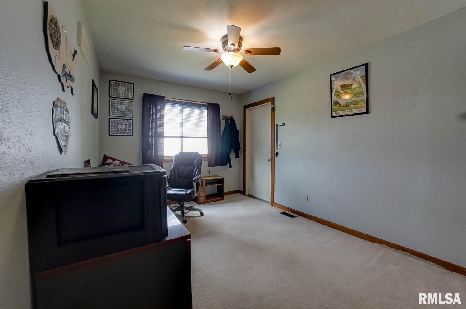 113 Bristol Drive Springfield, IL 62702 - Photo 27 of 29 Gallery Image 27