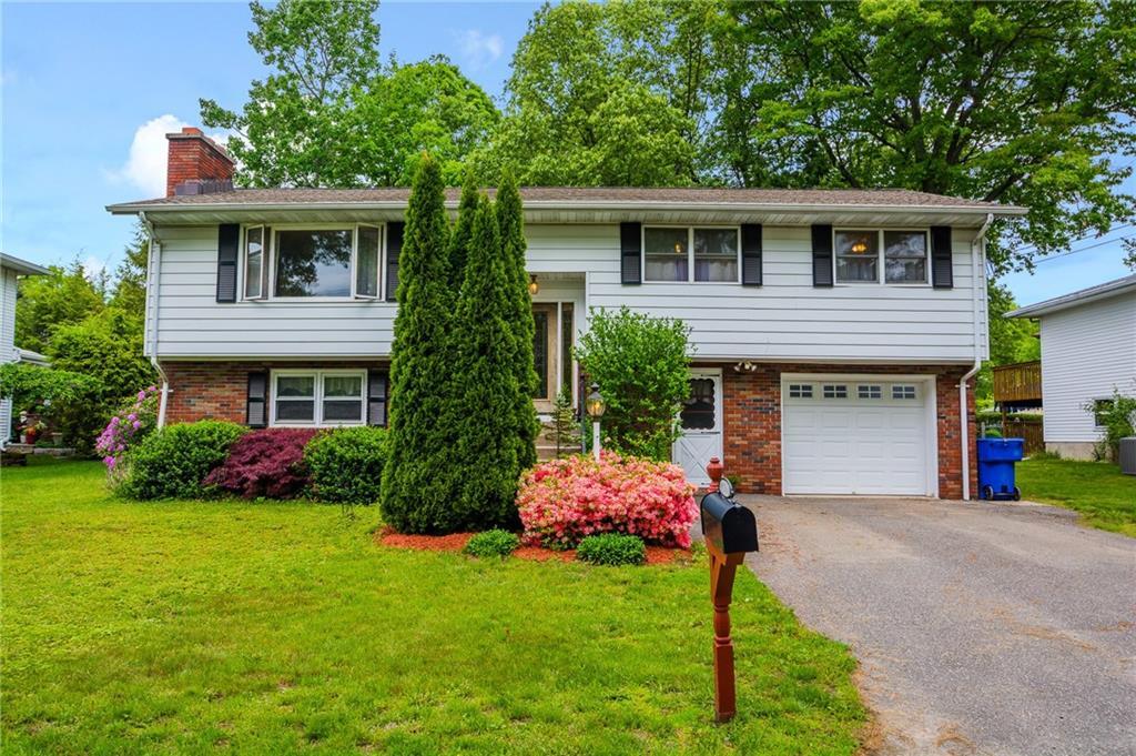 496 Como Avenue Waterbury, CT 06708 - Photo 1 of 1 Gallery Image 1