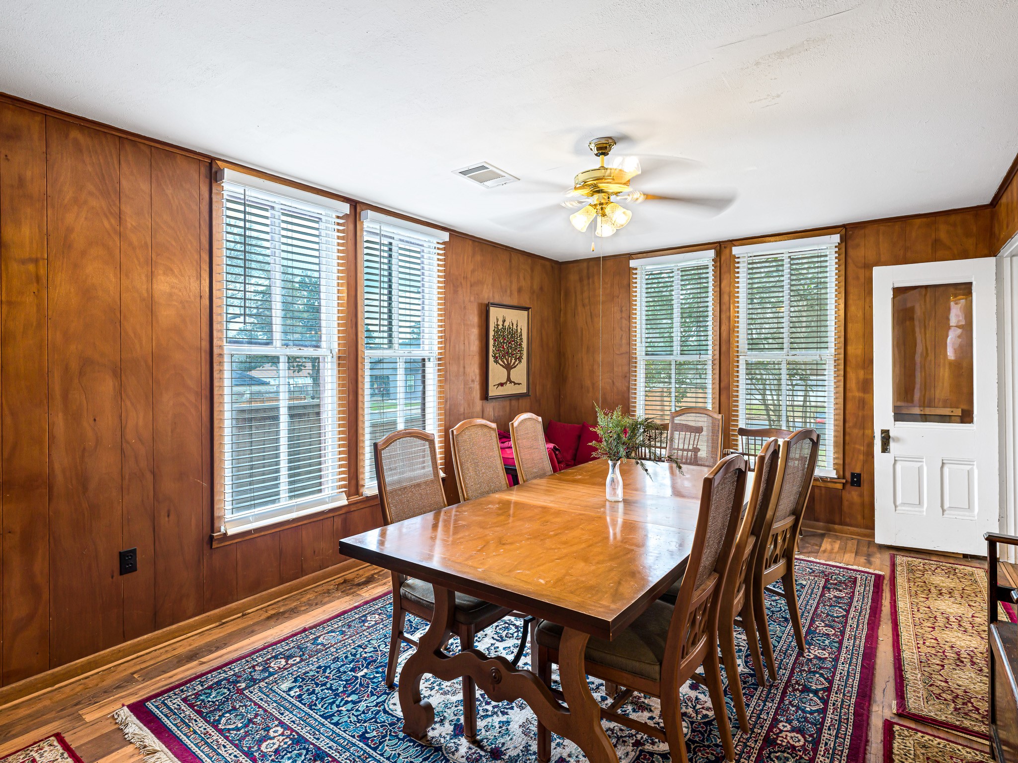 26 West Austin Street Bellville, TX 77418 - Photo 11 of 40