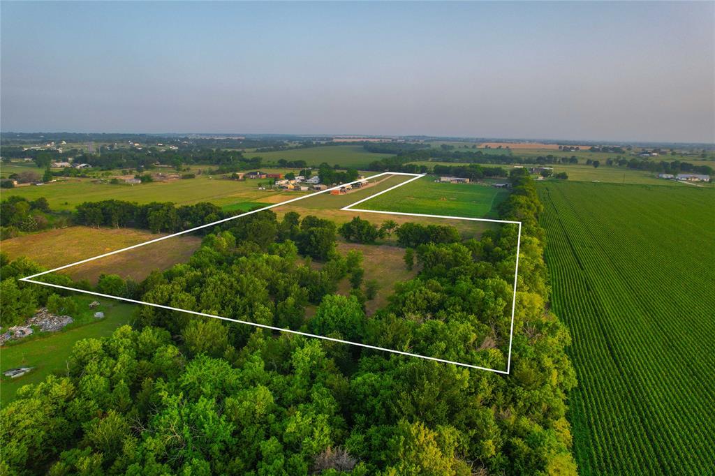 386 North Rock Creek Road Waco, TX 76708 - Photo 7 of 40