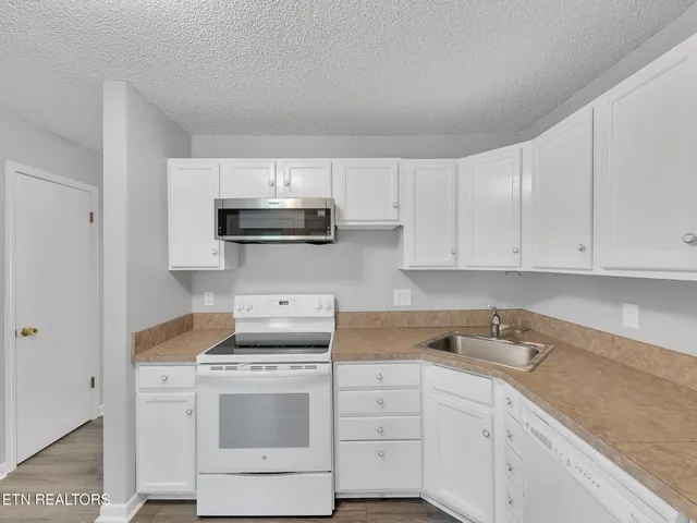 $237,400 | 1321 Nobel Street, Unit E, Alcoa, TN 37701