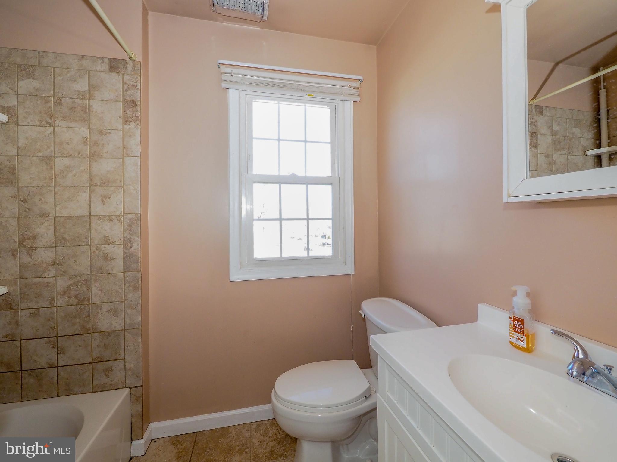 7836 East Shore Road Pasadena, MD 21122 - Photo 37 of 55 Gallery Image 37