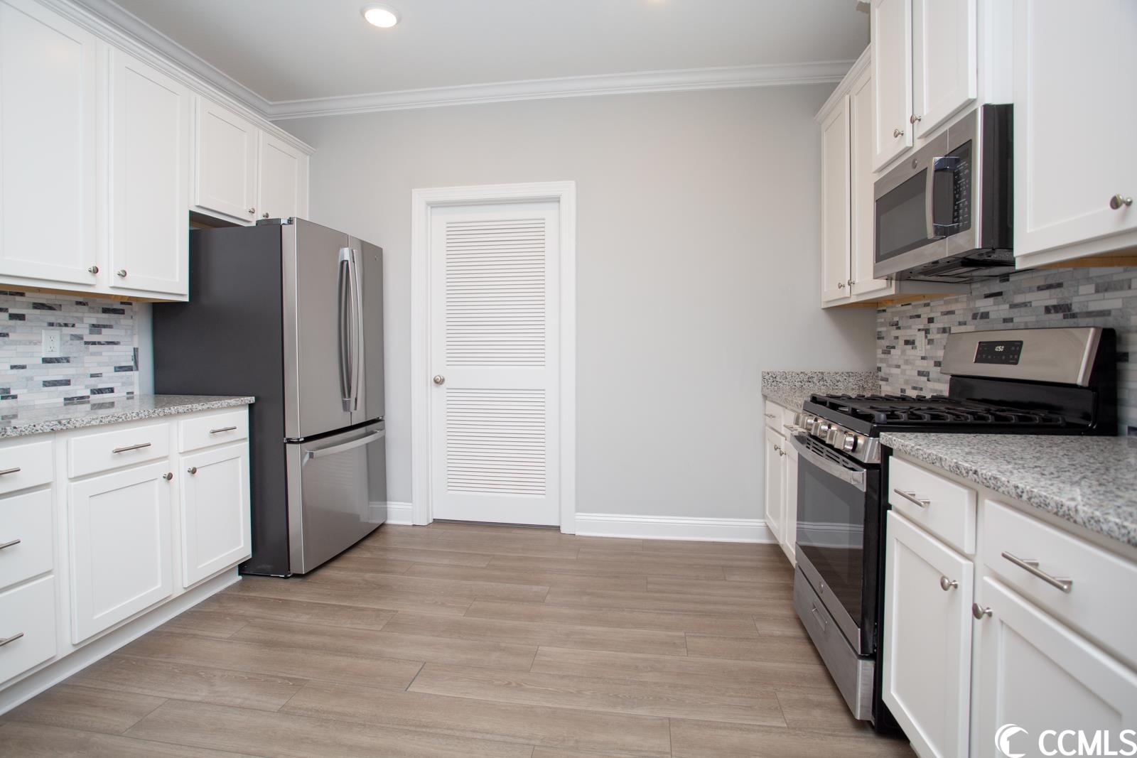 916 Jackline Place, Unit 201 Murrells Inlet, SC 29576 - Photo 9 of 36 Gallery Image 9