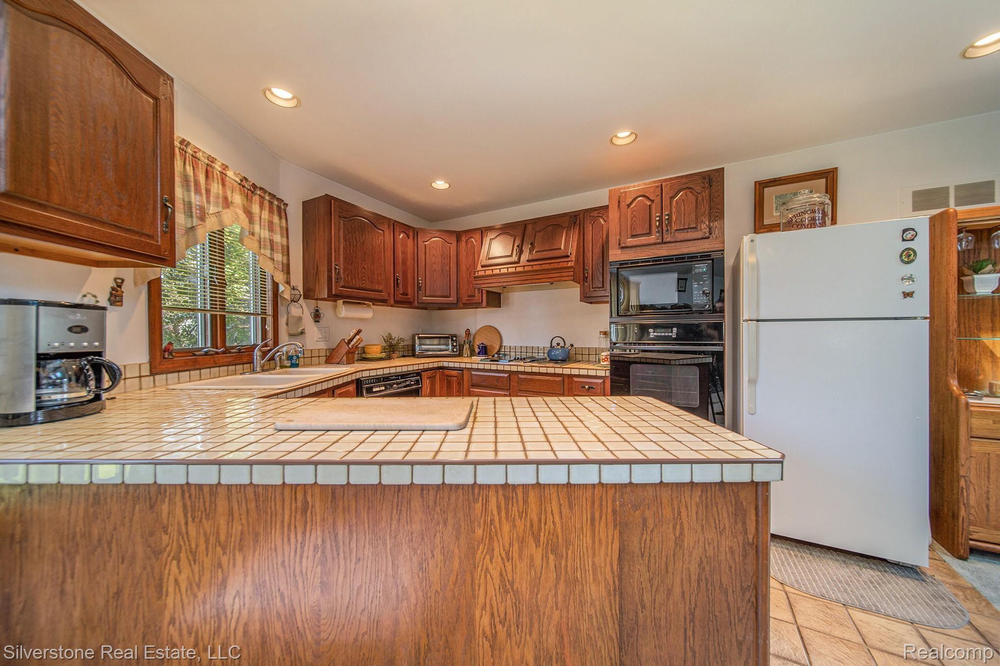 4800 Siebert Road Waterford, MI 48328 - Photo 20 of 25 4800 Siebert_26.jpg