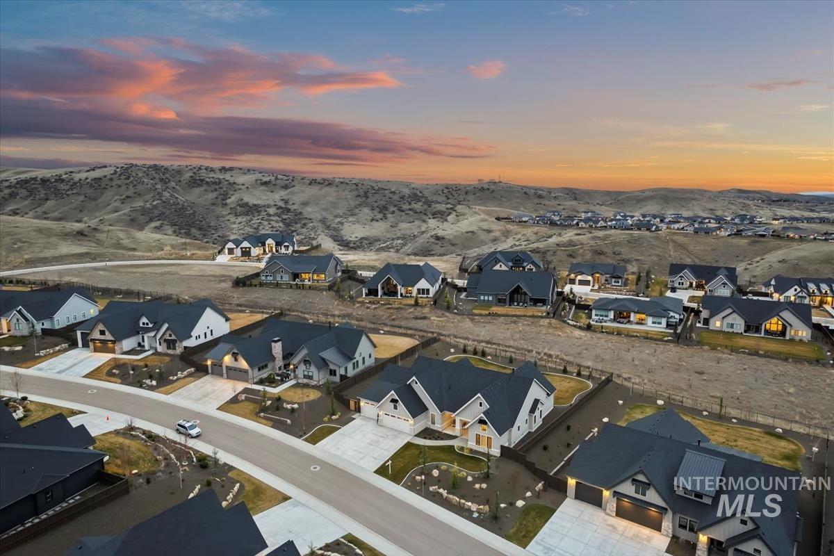 11329 North Misty Ridge Way Boise, ID 83714 - Photo 3 of 40