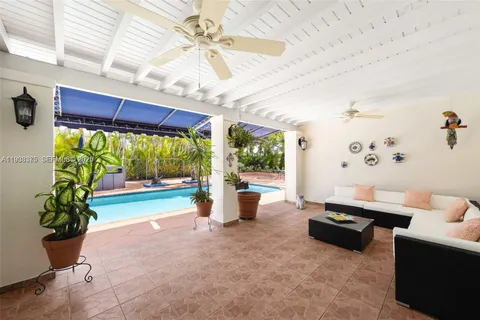 $1,375,000 | 8610 Southwest 83rd Street, Miami, FL 33143