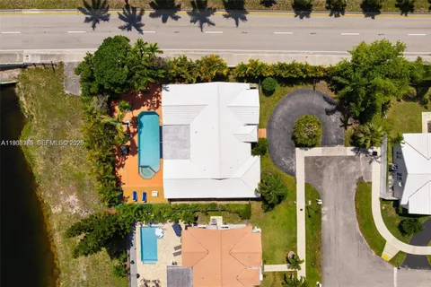 $1,375,000 | 8610 Southwest 83rd Street, Miami, FL 33143