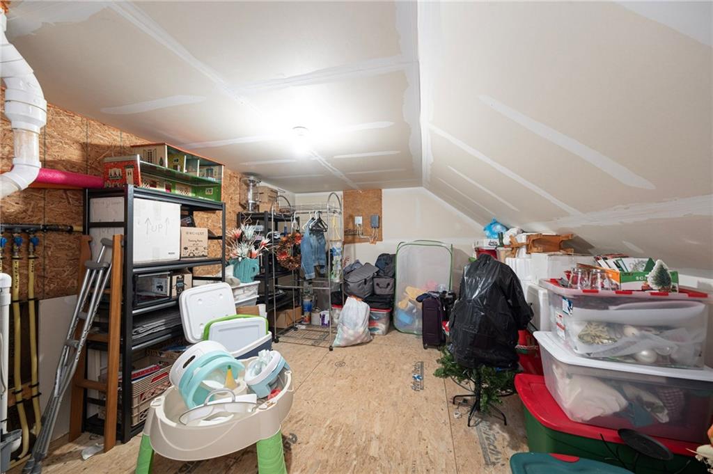 408 Independence Lane, Unit 211 Freedom, PA 15042 - Photo 18 of 29