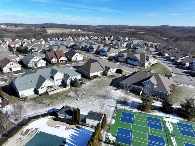 $425,000 | 408 Independence Lane, Unit 211, Freedom, PA 15042