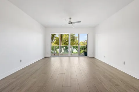 $499,000 | 1 South Palmway, Unit 201, Lake Worth Beach, FL 33460