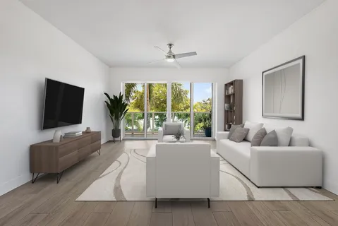 $499,000 | 1 South Palmway, Unit 201, Lake Worth Beach, FL 33460