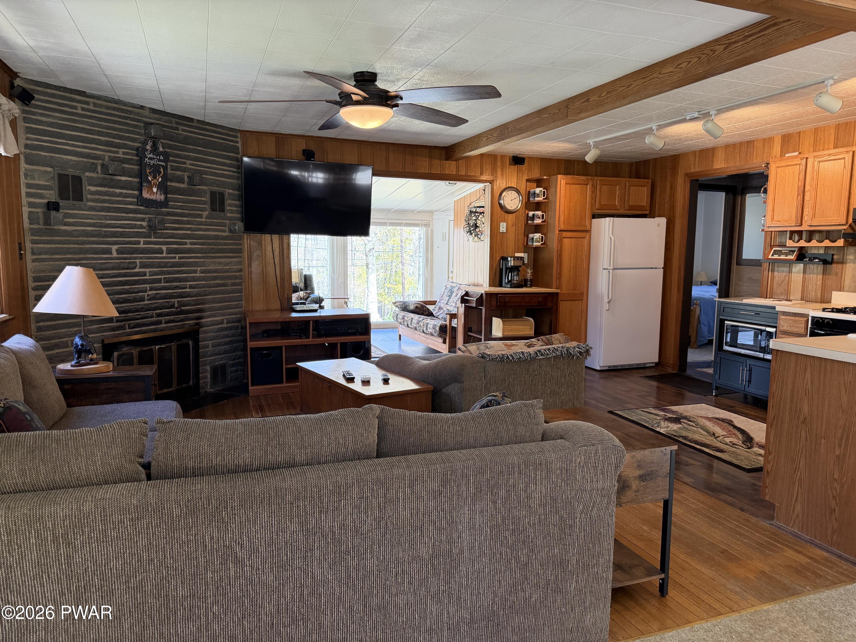 175 Brewster Road Dingmans Ferry, PA 18328 - Photo 8 of 35