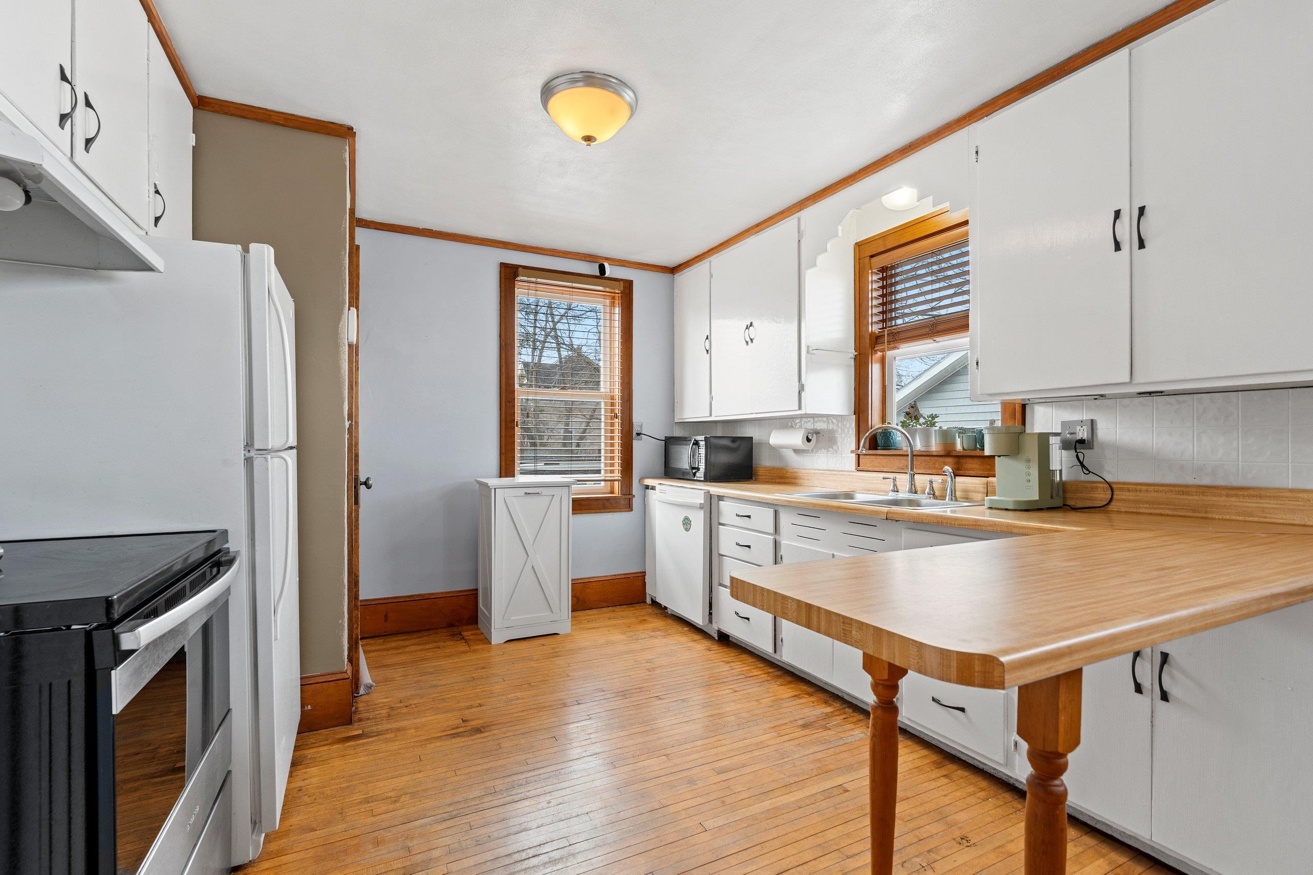 315 South Victoria Street Appleton, WI 54914 - Photo 15 of 41