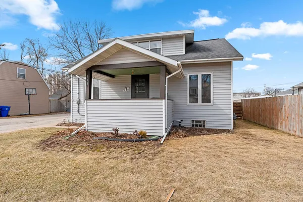 $199,900 | 315 South Victoria Street, Appleton, WI 54914