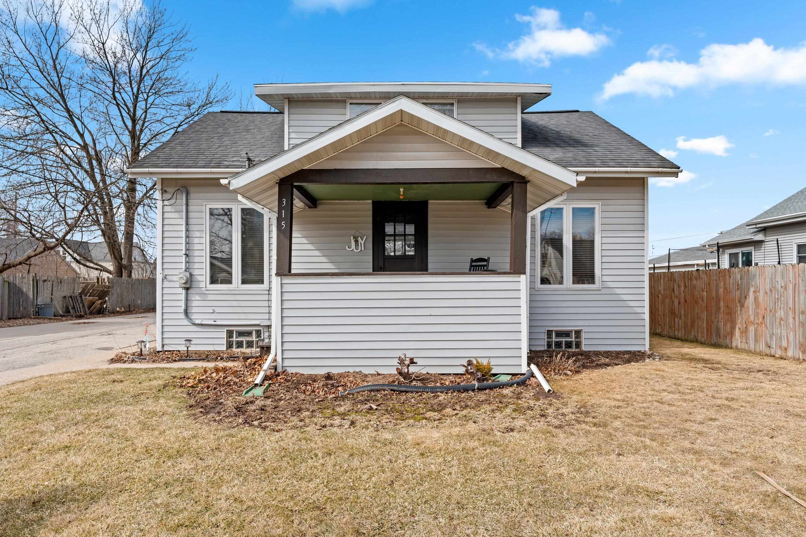 315 South Victoria Street Appleton, WI 54914 - Photo 37 of 41