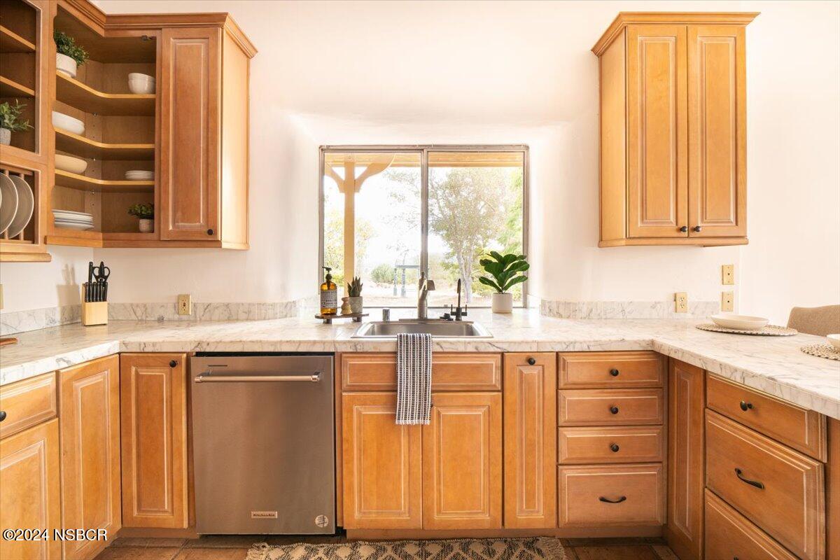 1910 Tularosa Road Lompoc, CA 93436 - Photo 20 of 55 34-1910 Tularosa Rd-34