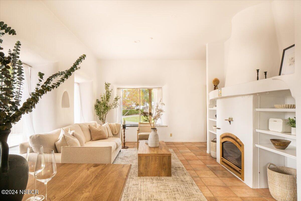 1910 Tularosa Road Lompoc, CA 93436 - Photo 7 of 55 31-1910 Tularosa Rd-31