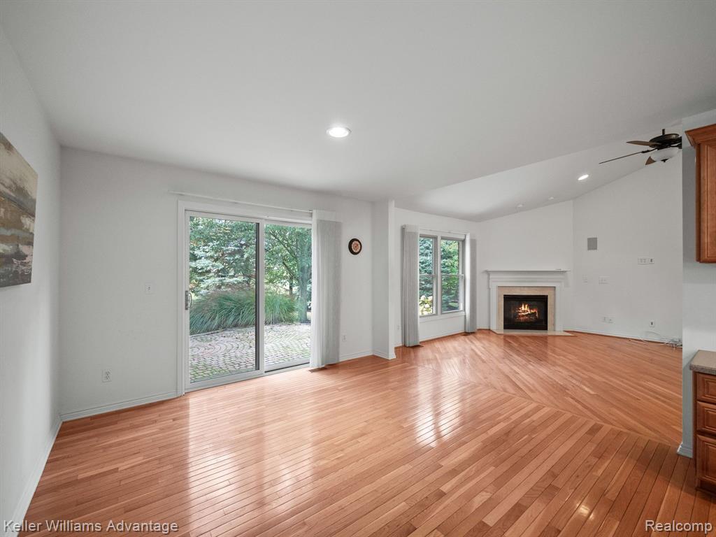 29157 Hemingway Drive Novi, MI 48377 - Photo 10 of 42