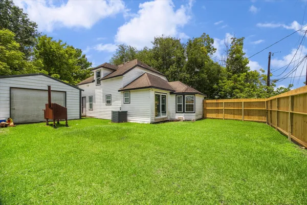 $265,000 | 3702 Chanterway Street, Bacliff, TX 77518