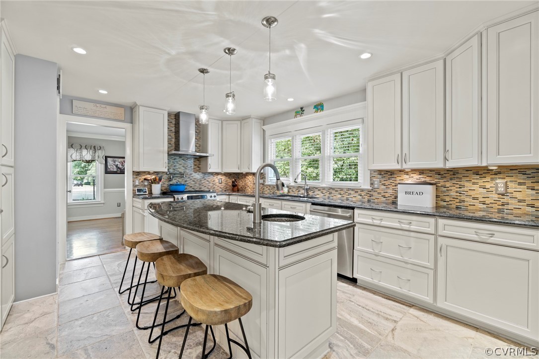 12635 Eagle Ridge Road Henrico, VA 23233 - Photo 12 of 49 Seating at the island which also has a secondary p