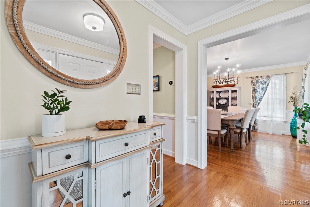 12635 Eagle Ridge Road Henrico, VA 23233 - Photo 5 of 49 Foyer. To the right is the formal dining room. To