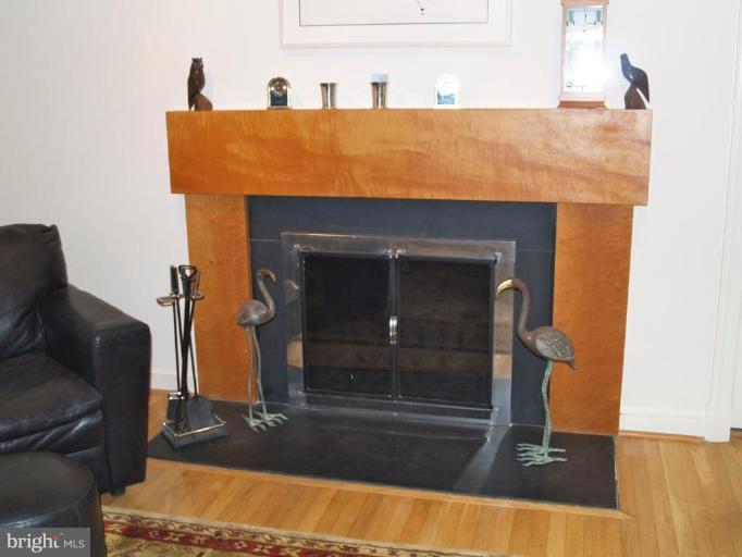 13628 Glenhurst Road North Potomac, MD 20878 - Photo 25 of 30 Family Room #2