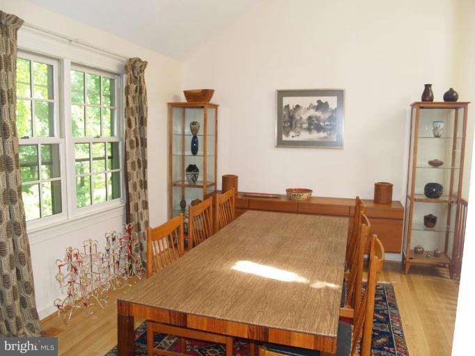 13628 Glenhurst Road North Potomac, MD 20878 - Photo 29 of 30 Dining Room #2