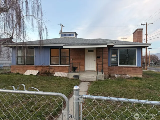 $429,000 | 700 Schons Place, Wenatchee, WA 98801