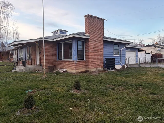 $429,000 | 700 Schons Place, Wenatchee, WA 98801