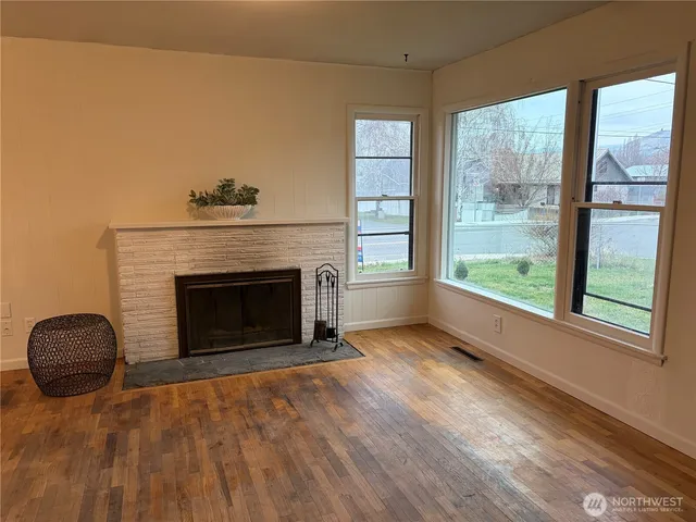 $429,000 | 700 Schons Place, Wenatchee, WA 98801