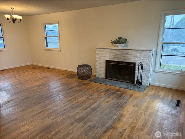 $429,000 | 700 Schons Place, Wenatchee, WA 98801