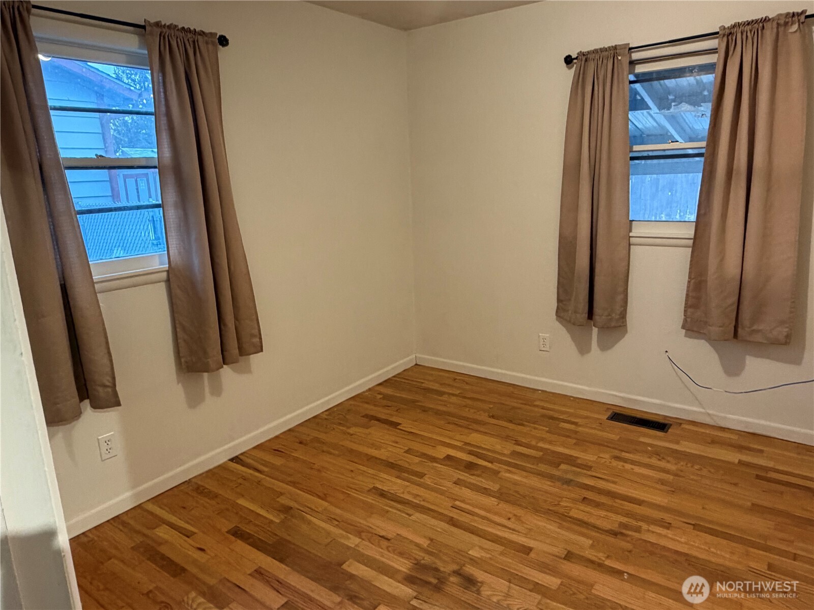 700 Schons Place Wenatchee, WA 98801 - Photo 8 of 11