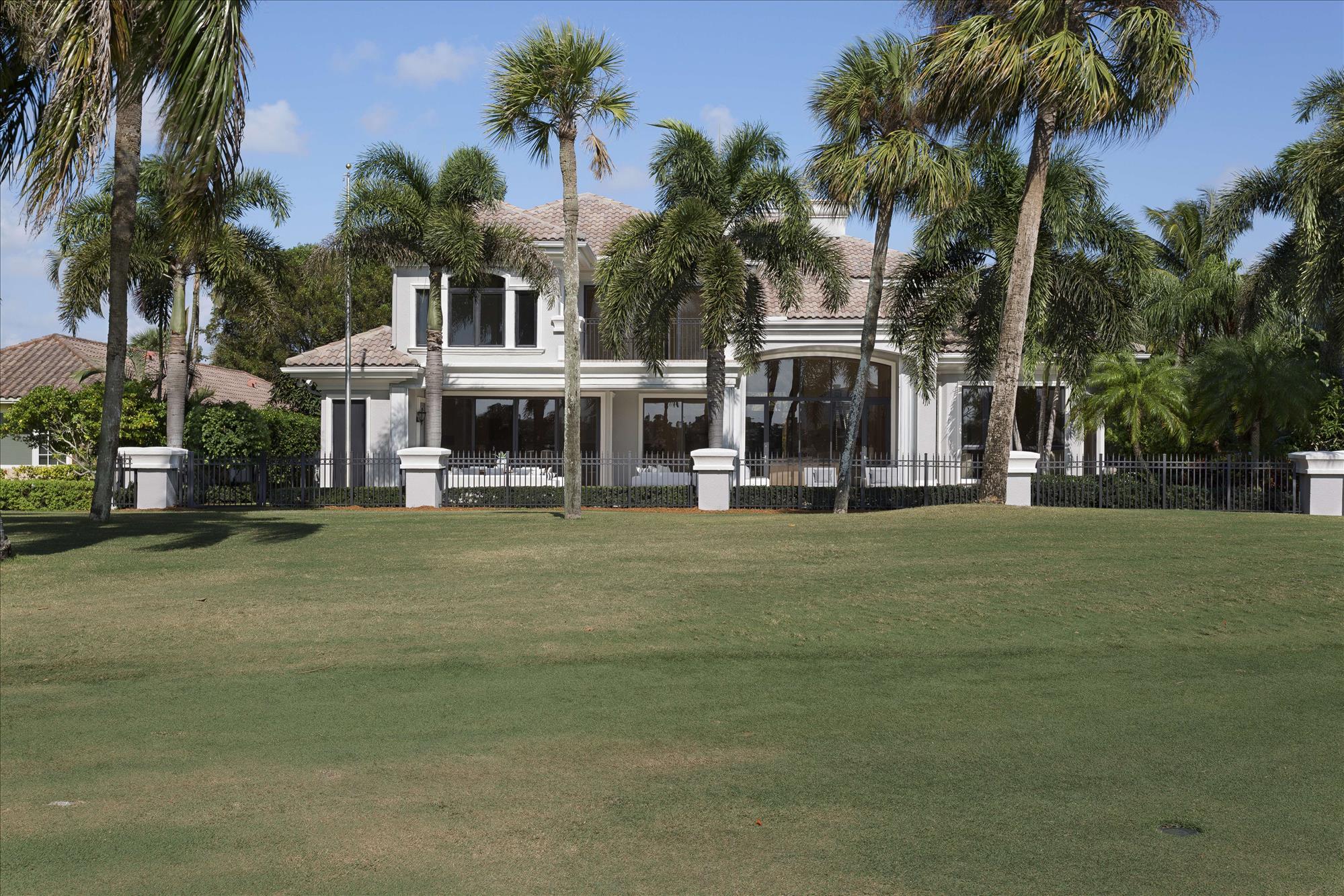 1732 Sabal Palm Drive Boca Raton, FL 33432 - Photo 28 of 29 Rear of Estate