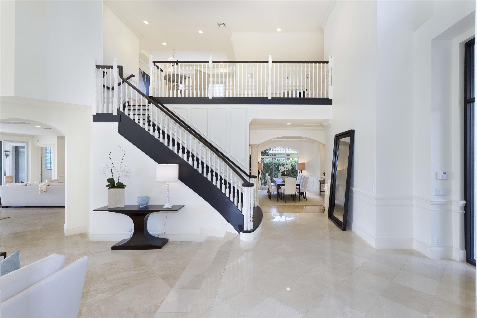 1732 Sabal Palm Drive Boca Raton, FL 33432 - Photo 4 of 29 Foyer