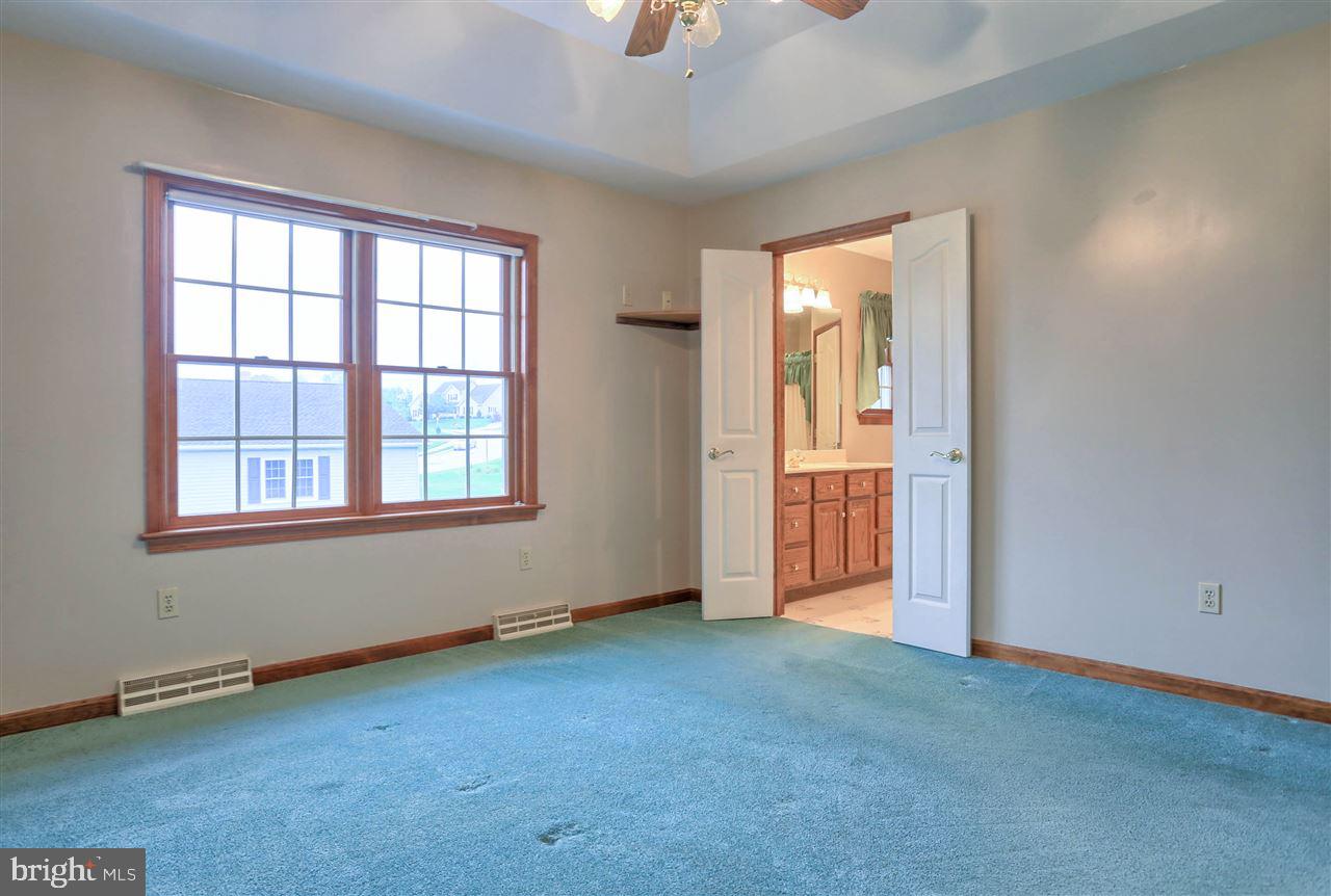 1450 Grandview Road Hanover, PA 17331 - Photo 12 of 24