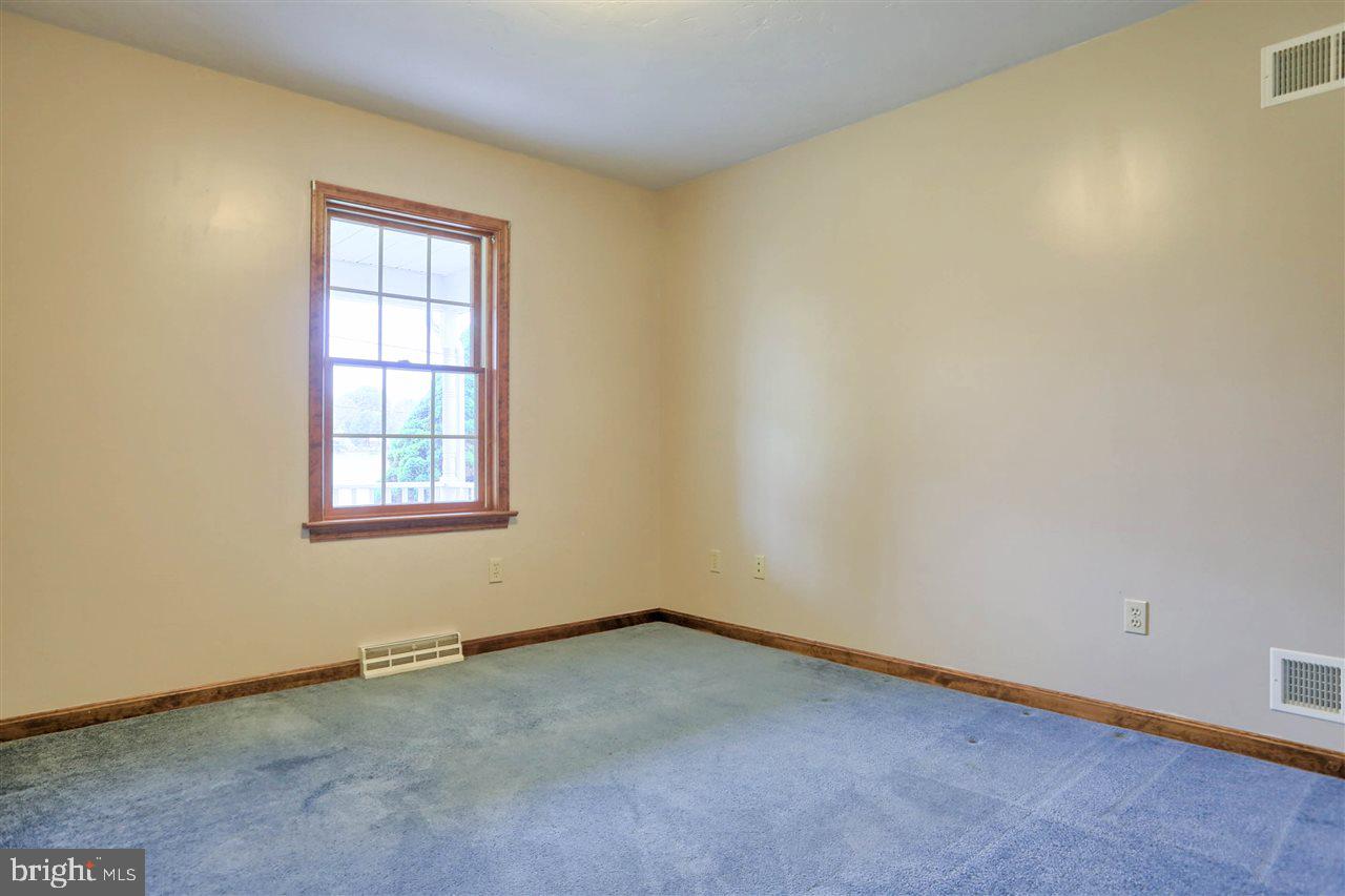 1450 Grandview Road Hanover, PA 17331 - Photo 18 of 24