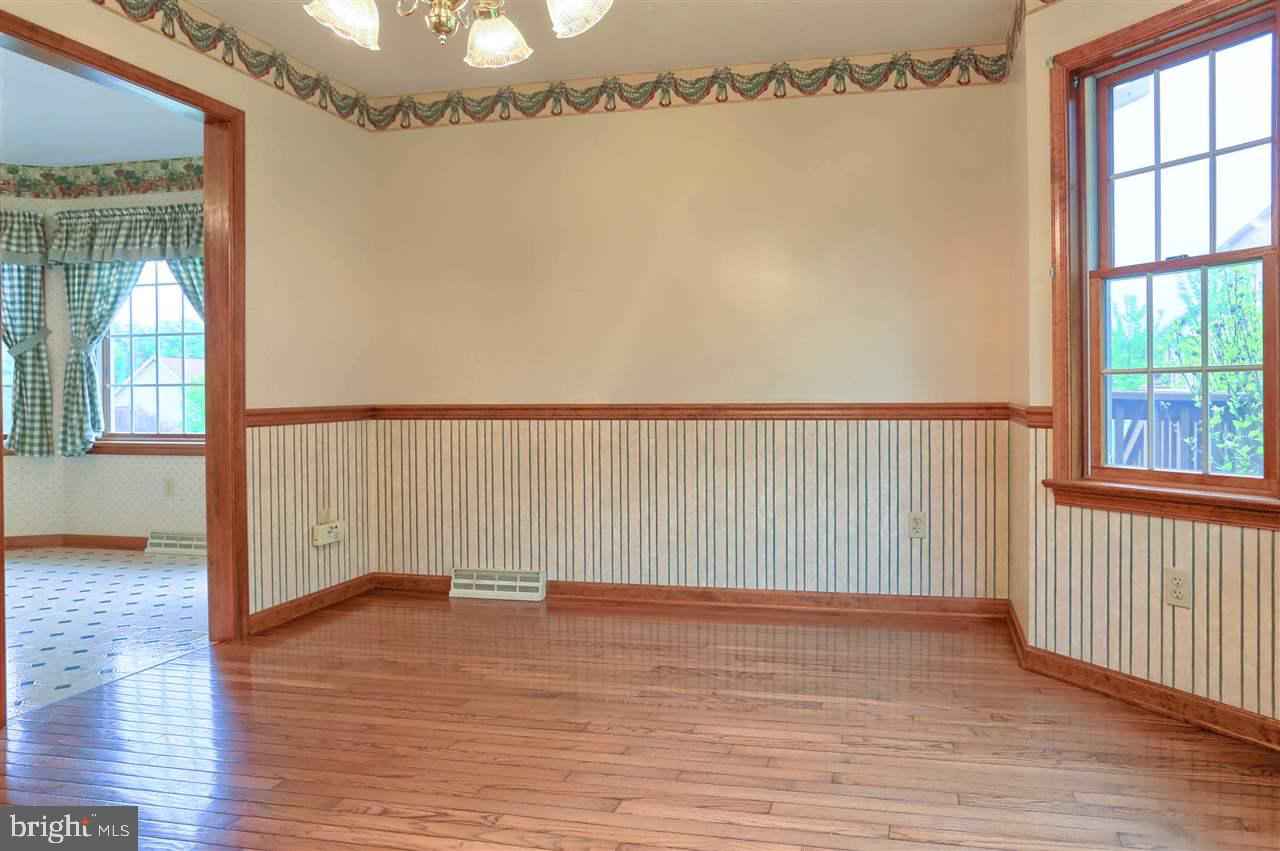 1450 Grandview Road Hanover, PA 17331 - Photo 6 of 24