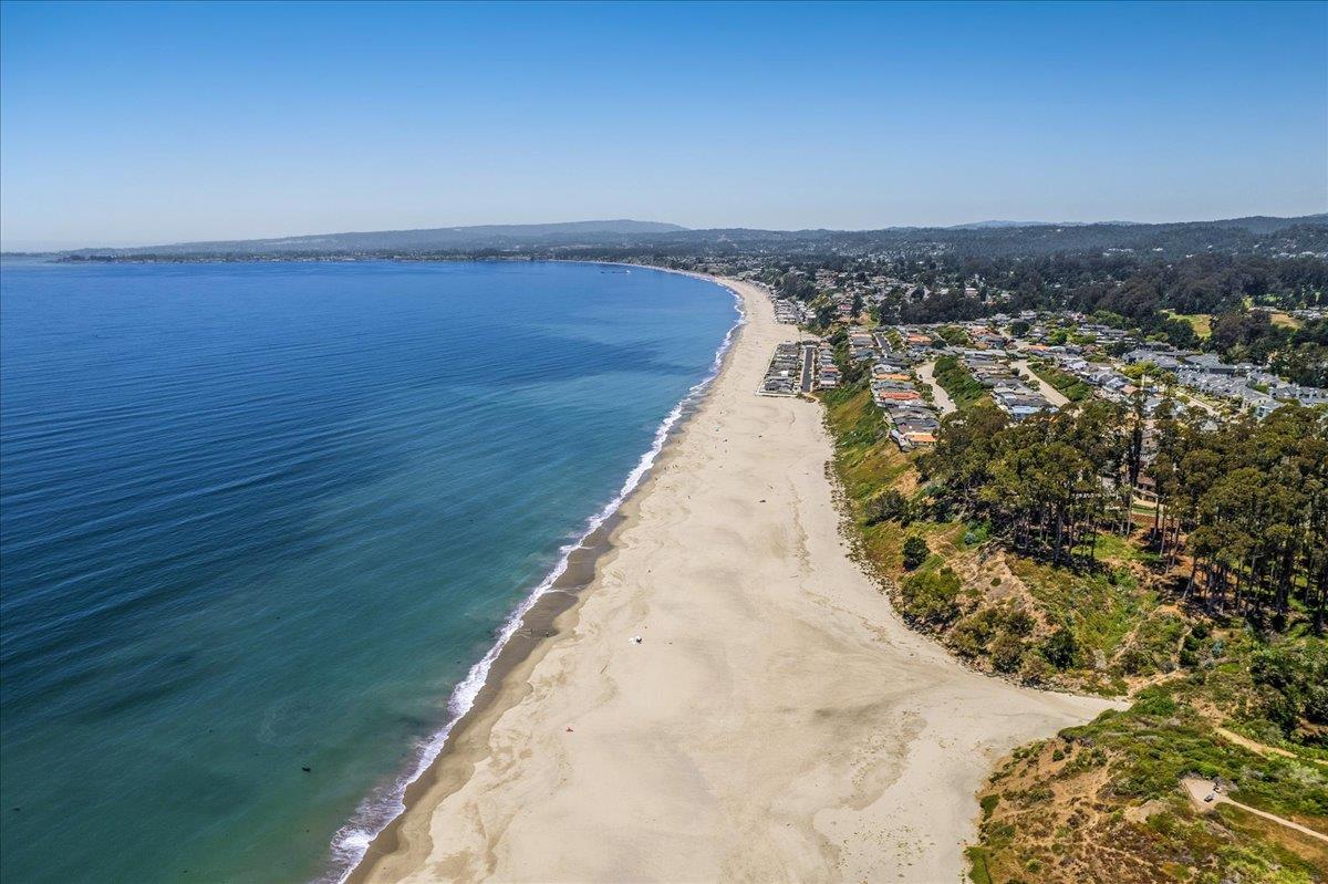 1416 Dolphin Drive Aptos, CA 95003 - Photo 34 of 40