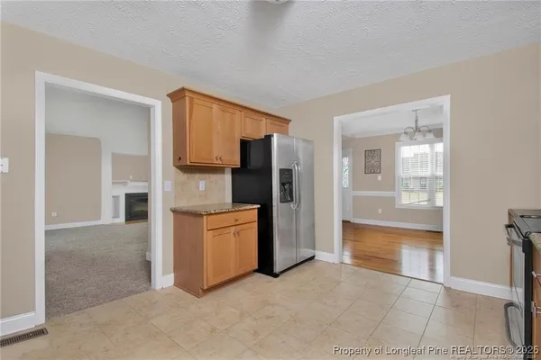 a close view of sink and tap