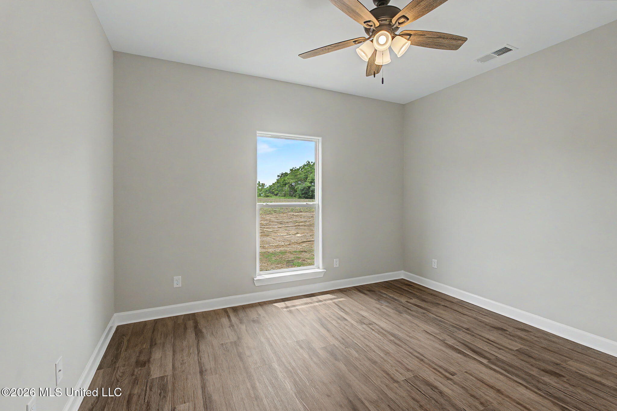 595 Old Memphis Oxford Road Coldwater, MS 38618 - Photo 28 of 36 28-web-or-mls-130 Rowell Rd-23