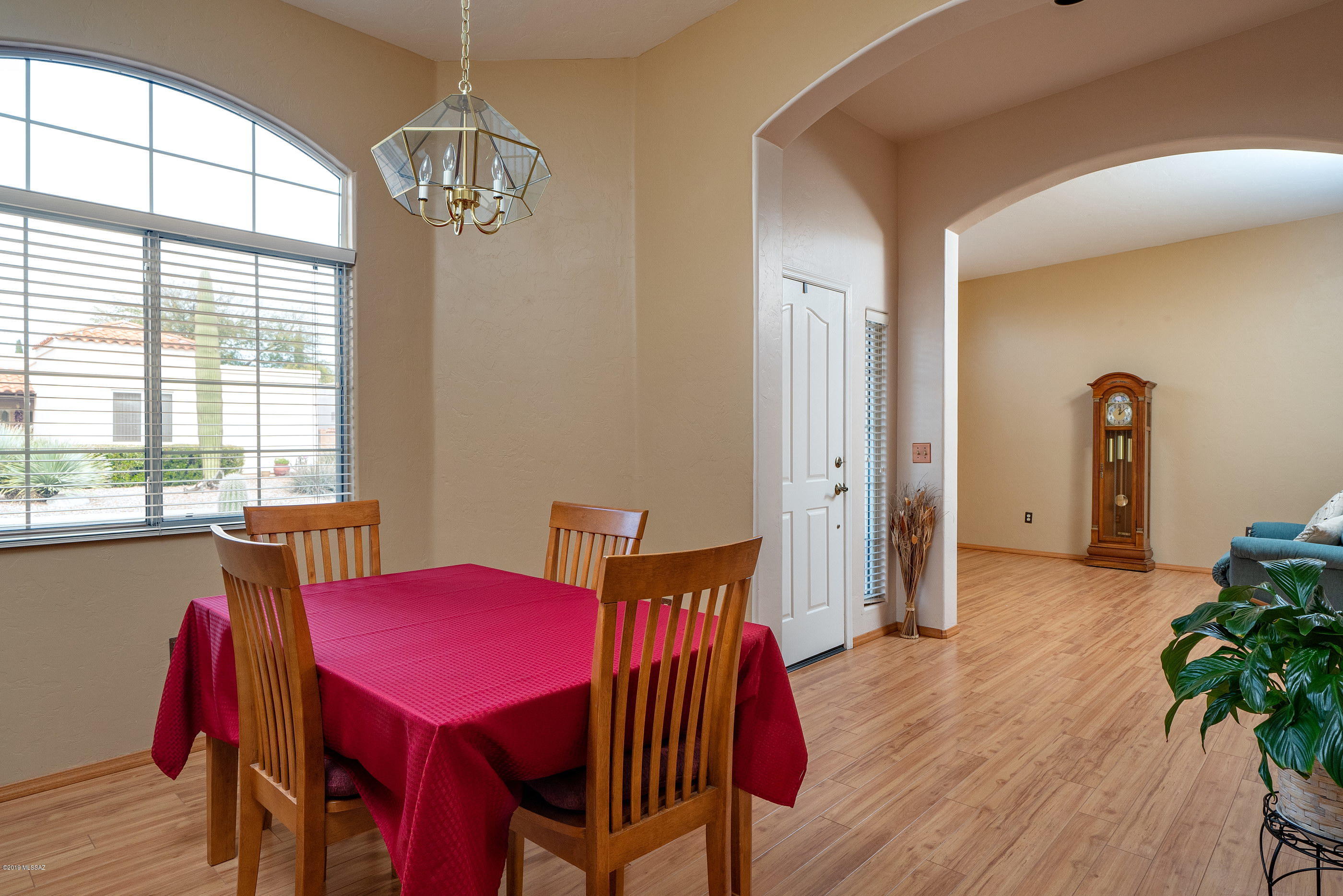 981 West Fox Ridge Lane Tucson, AZ 85737 - Photo 2 of 21