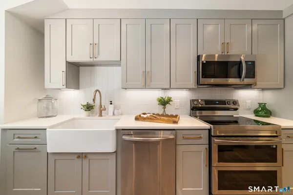 $649,000 | 89 South Trail, Unit A, Stratford, CT 06614