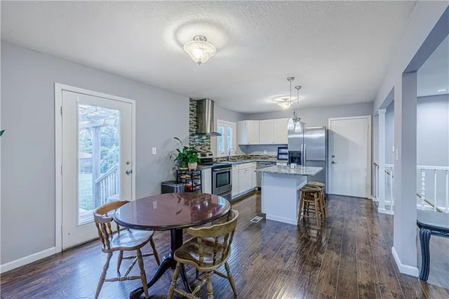 $210,000 | 12203 East 47th Street South, Independence, MO 64055