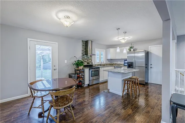 $210,000 | 12203 East 47th Street South, Independence, MO 64055