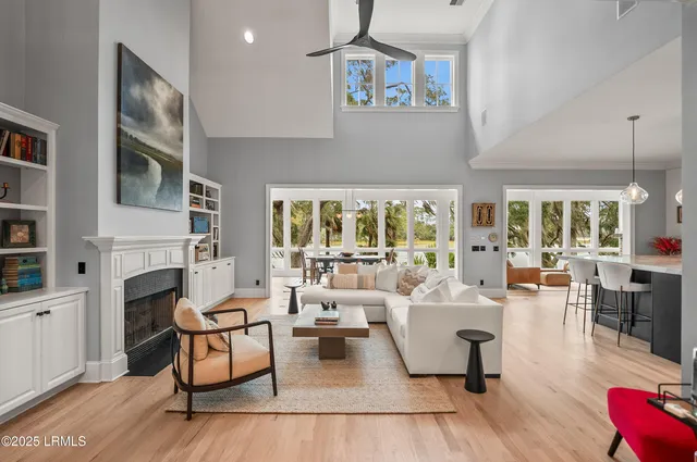 $1,950,000 | 229 De La Gaye Point, Beaufort, SC 29902