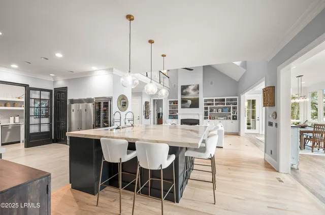 $1,950,000 | 229 De La Gaye Point, Beaufort, SC 29902