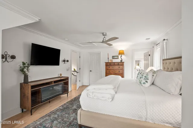 $1,950,000 | 229 De La Gaye Point, Beaufort, SC 29902