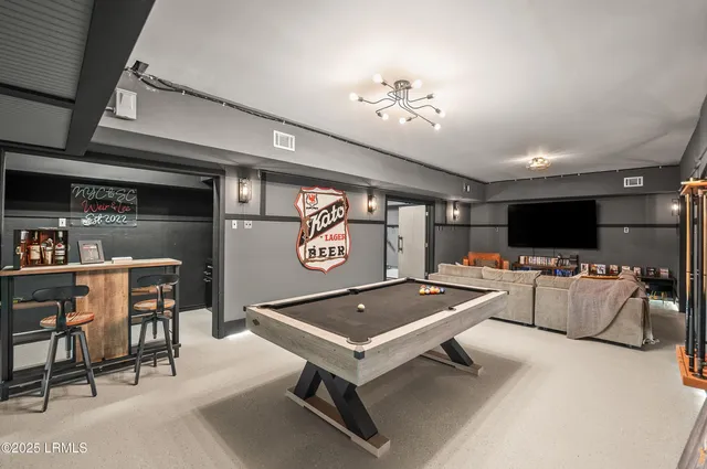 $1,950,000 | 229 De La Gaye Point, Beaufort, SC 29902