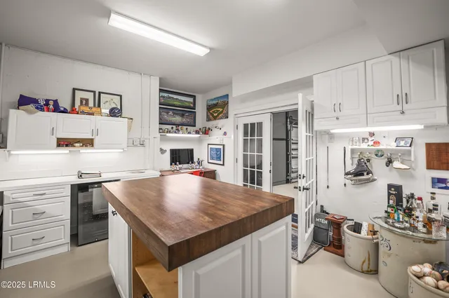 $1,950,000 | 229 De La Gaye Point, Beaufort, SC 29902