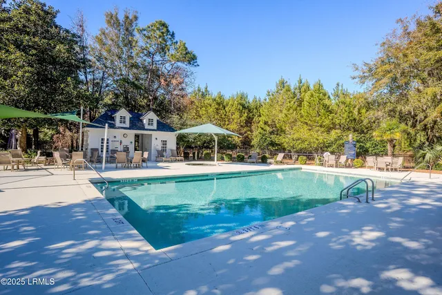 $1,950,000 | 229 De La Gaye Point, Beaufort, SC 29902